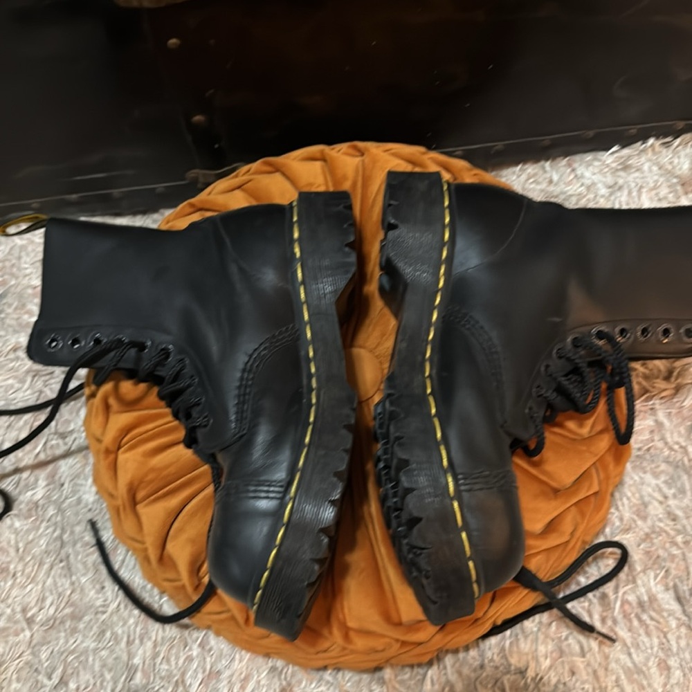 Dr. Martens Black Leather Boots with Yellow Stitching Steel Toe - Picture 2 of 10